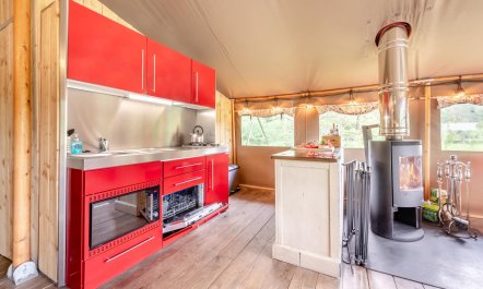 4 Bed in Newcastle Emlyn 3