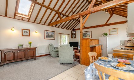 2 Bed in Thurleigh 7