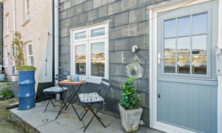 2 Bed in Polruan 7