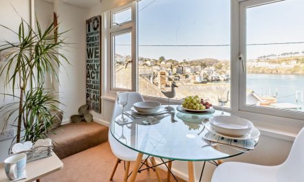 2 Bed in Polruan