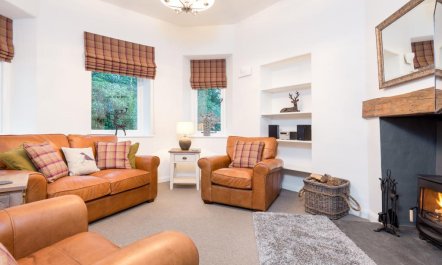 2 Bed in Windermere