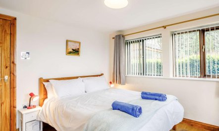3 Bed in Todmorden 8