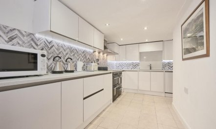 8 Bed in Cumbria 2