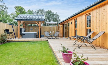 1 Bed in Lymington 2
