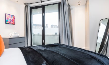 North London Heights 7