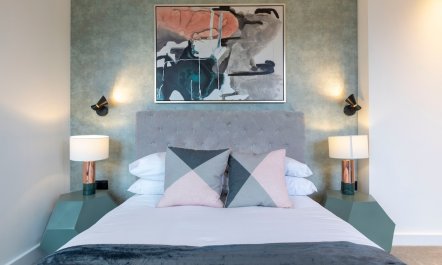 The London Edit 8