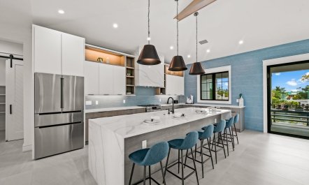 Ocean Vista 8