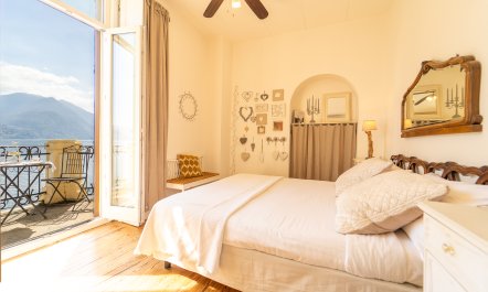 Charming Riviera View 8