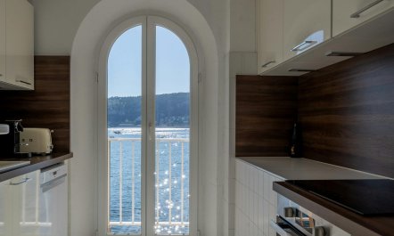 Waterfront Charm 4