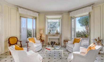Coastal French Gem