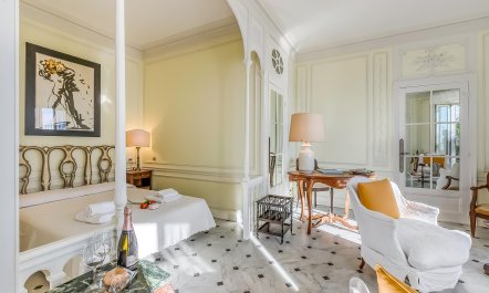 Coastal French Gem 8