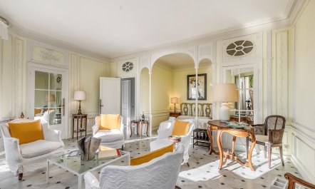 Coastal French Gem 9