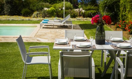 Coastal Villa Breeze 4