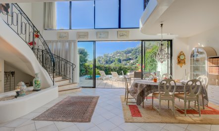 Mougins Mornings