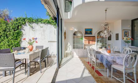 Mougins Mornings 7