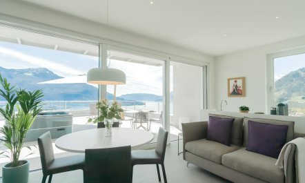 Lakeside Azure 6