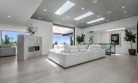 Stylish Peaktop Haven 3