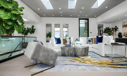 Stylish Peaktop Haven 4