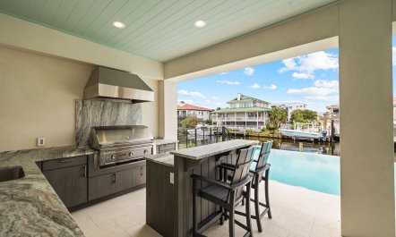 Sunshine Gateway Abode 4