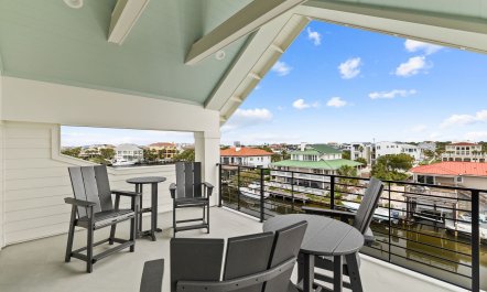 Sunshine Gateway Abode 6