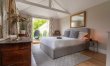 Garden Cottage 6