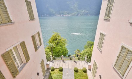 The Lago Touch 4