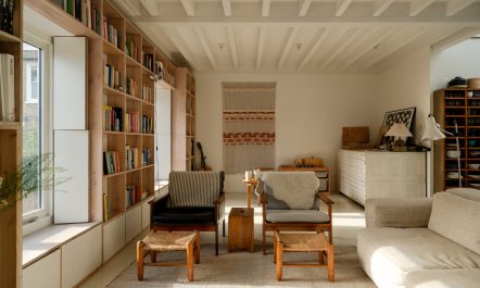 Artistic Mews 3