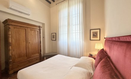 Rosy Tuscan View 4