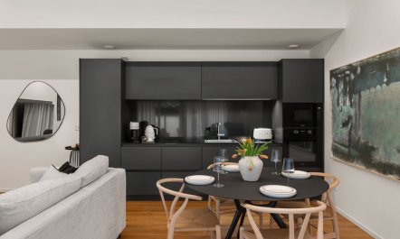 Como Seclusion 2