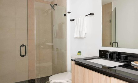 Radiant Bay View 7