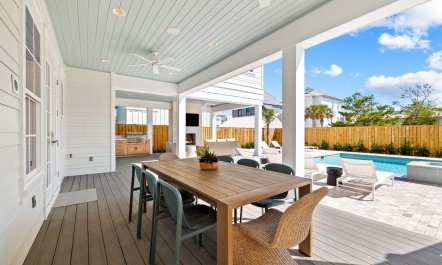 Crystal Heights 6