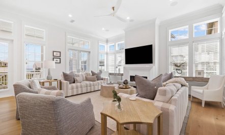 Crystal Heights 7