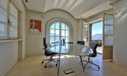Paradise on the Water 4