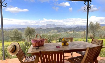 The Tuscan Light