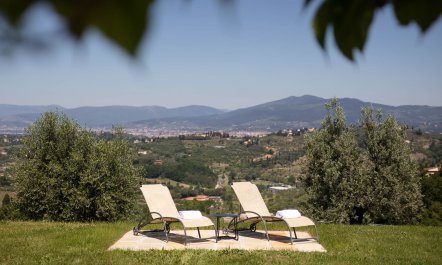 The Tuscan Light 4