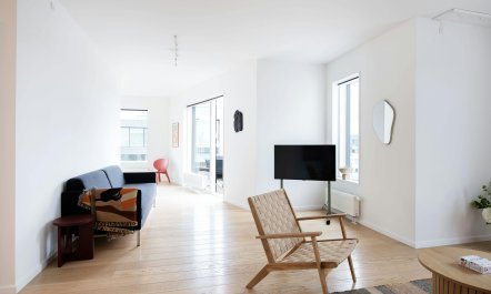 Canalside Comfort 1