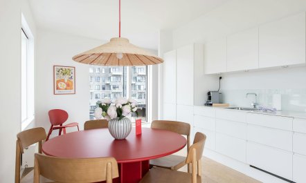 Canalside Comfort 7