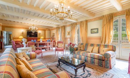 Elegant Italian Escape 7