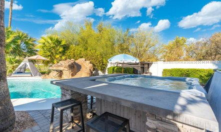 Arizona Tropics 5