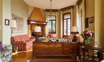 The Belle of Brunate 8