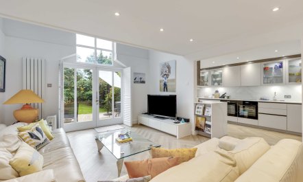 The Hampstead Heights 5