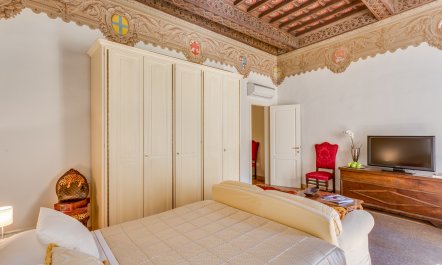 Firenze Jewel 8