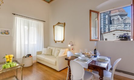 Firenze Jewel