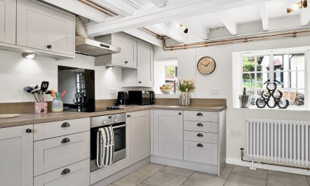 Bobs Cottage, Porlock Weir 1