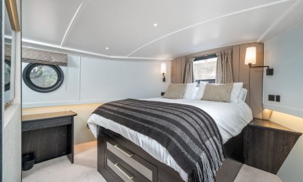 The London Mooring 4