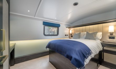 The London Mooring 8