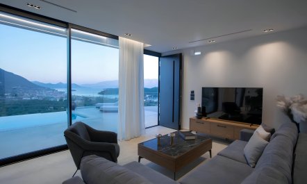 Island & Sea Vistas 6