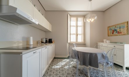 Pretty Shores 8