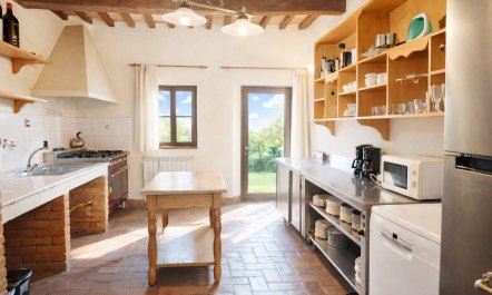 Tuscan Stone Corner 7