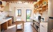 Tuscan Stone Corner 7